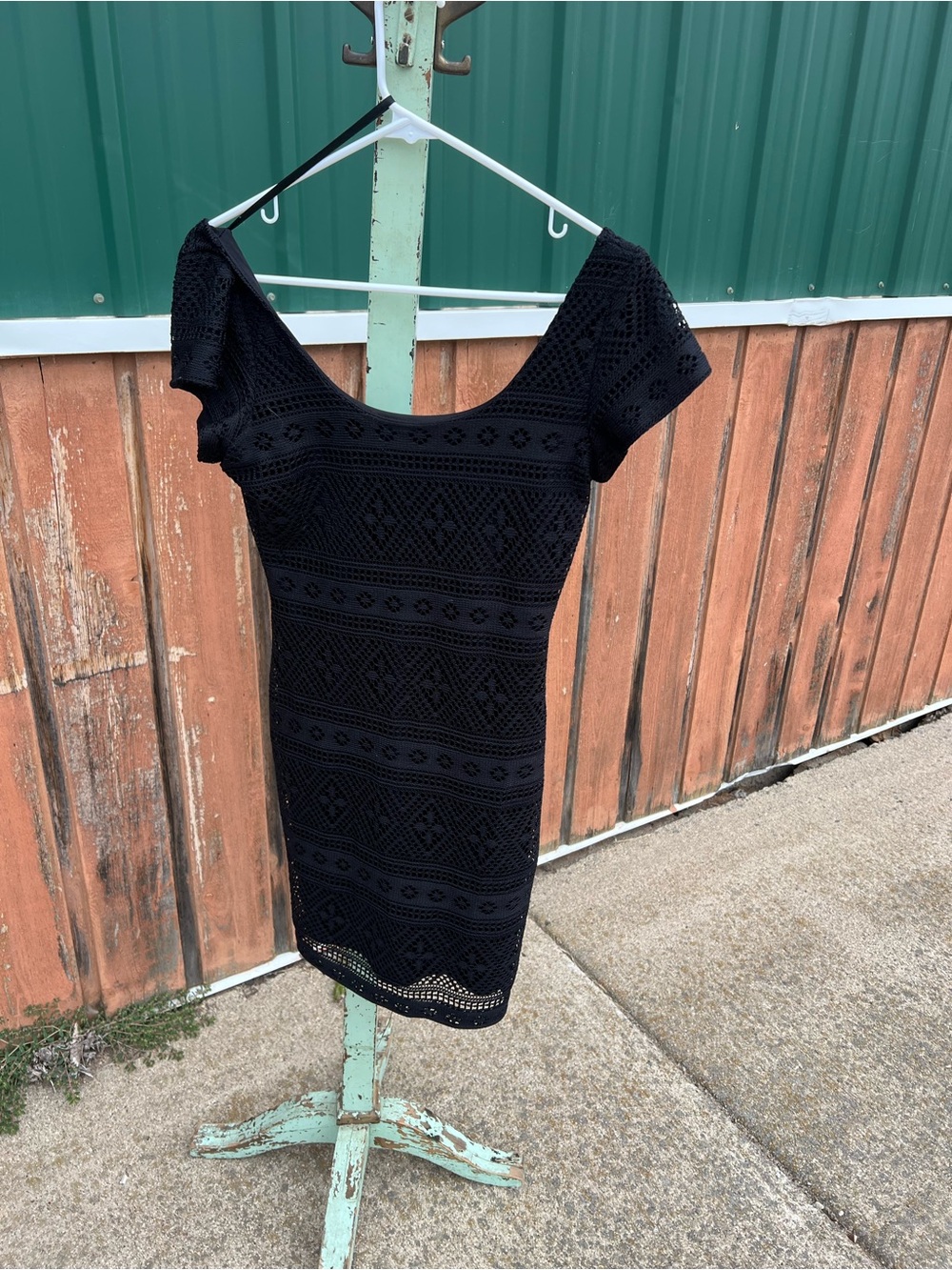 Snap Black Crochet Mini Dress with Short Sleeves